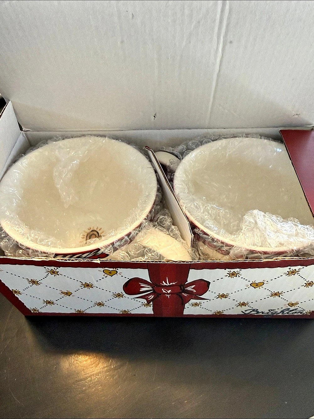 Brighton Exclusive Coffee Cup Set Mug Set White & Red